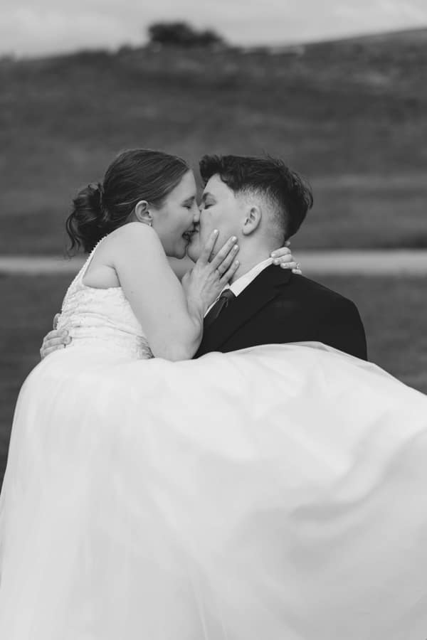 Ruth and Emily wedding photograph 18
