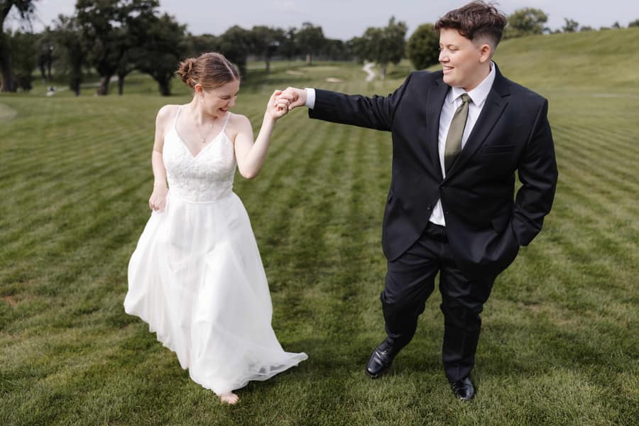 Ruth and Emily wedding photograph 31