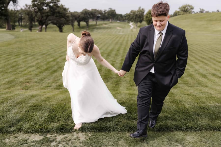 Ruth and Emily wedding photograph 32