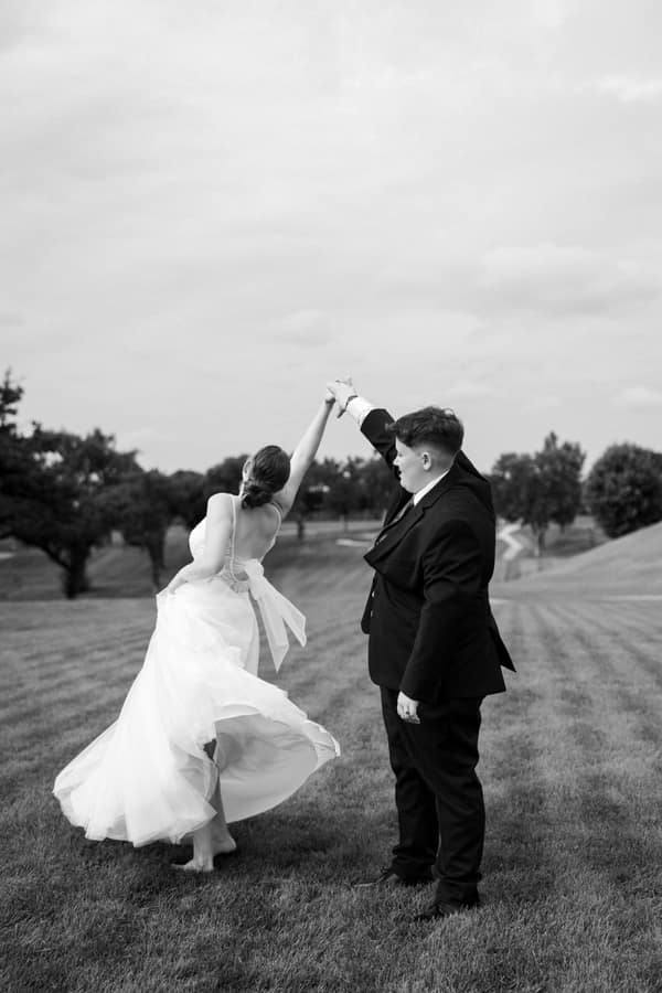 Ruth and Emily wedding photograph 34